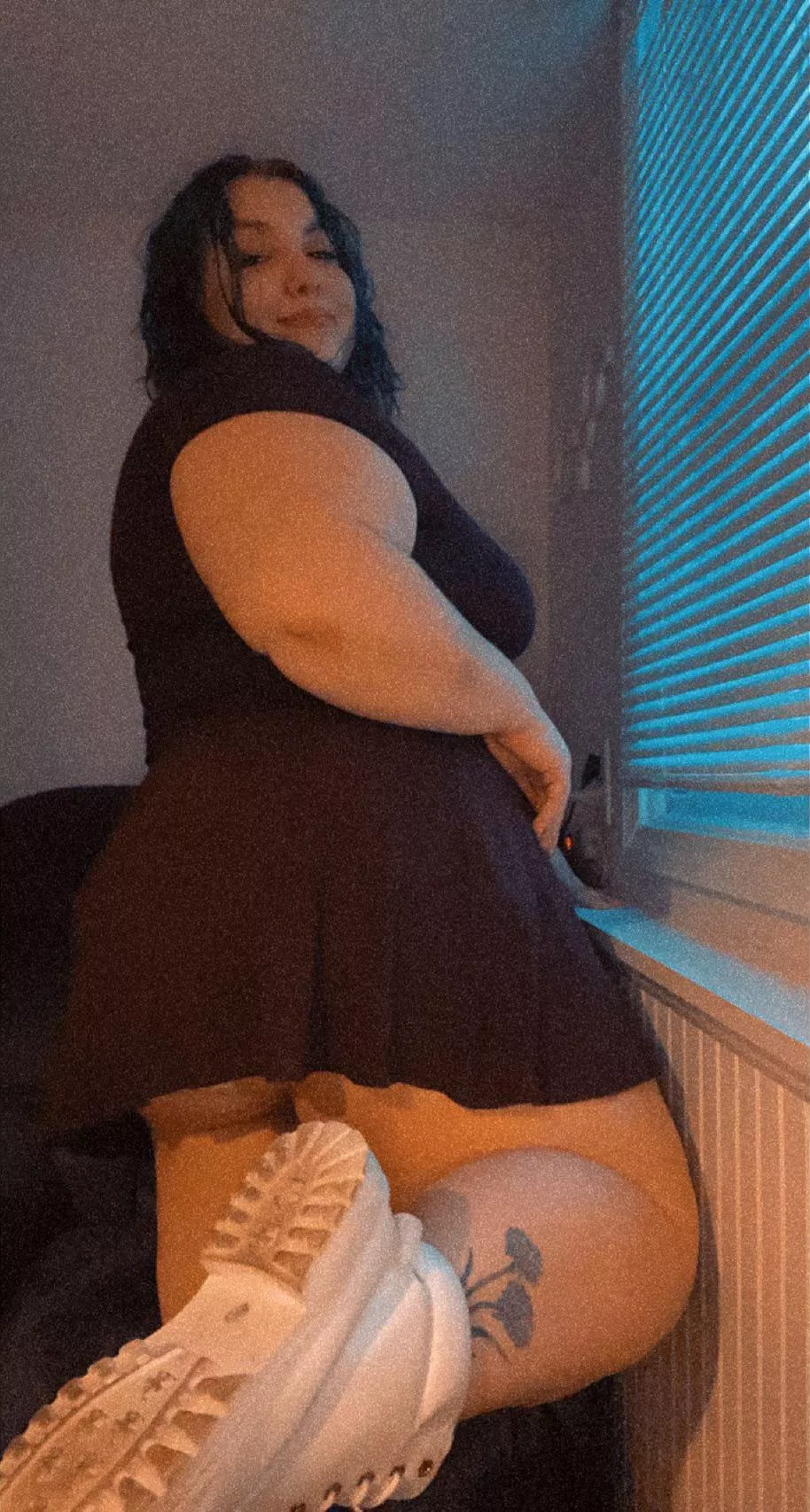 Say a prayer to worship your Goddess. [femdomme]