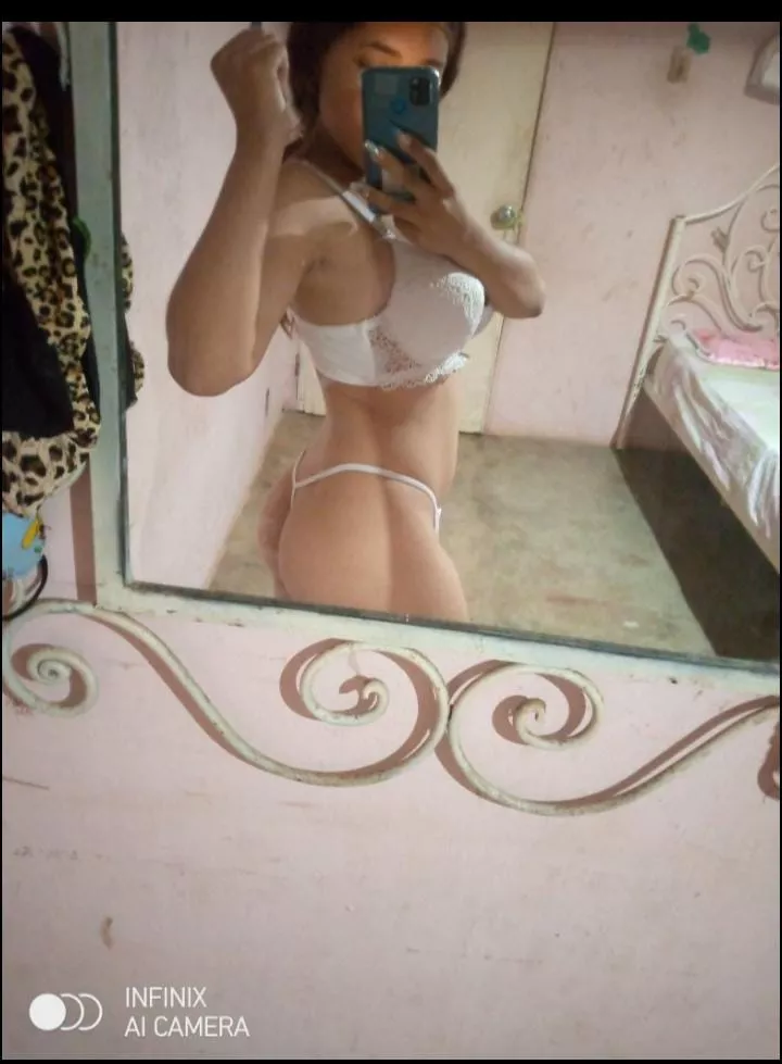 [Selling] (20) years old [F] ðŸ˜½ latina girl looking for my naughty daddy â™¦ï¸ ( personal pics and vids ðŸ“¸, private cam and sex tapes â¯ï¸, Lesbian content ðŸ˜› drop box ðŸŽi can verified â˜‘ï¸ Kik: prettyasszhandra Snapchat: Keri_mendo I no bit