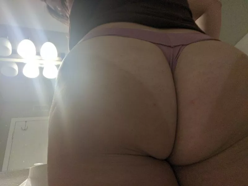 ðŸŒ¸[selling]ðŸŒ¸ can someone please taste me?