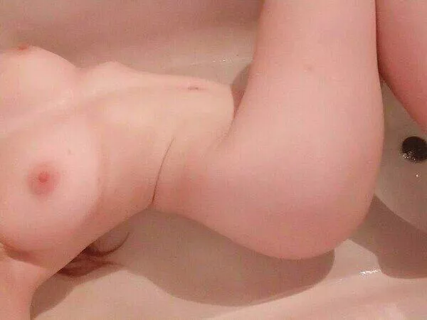 [Selling] i will help you relax, daddy ðŸ’ŸsextðŸ’ŸcamðŸ’Ÿ custom ðŸ’ŸgfeðŸ’Ÿkik: AliceNatuðŸ’Ÿsnap: Alicenatura