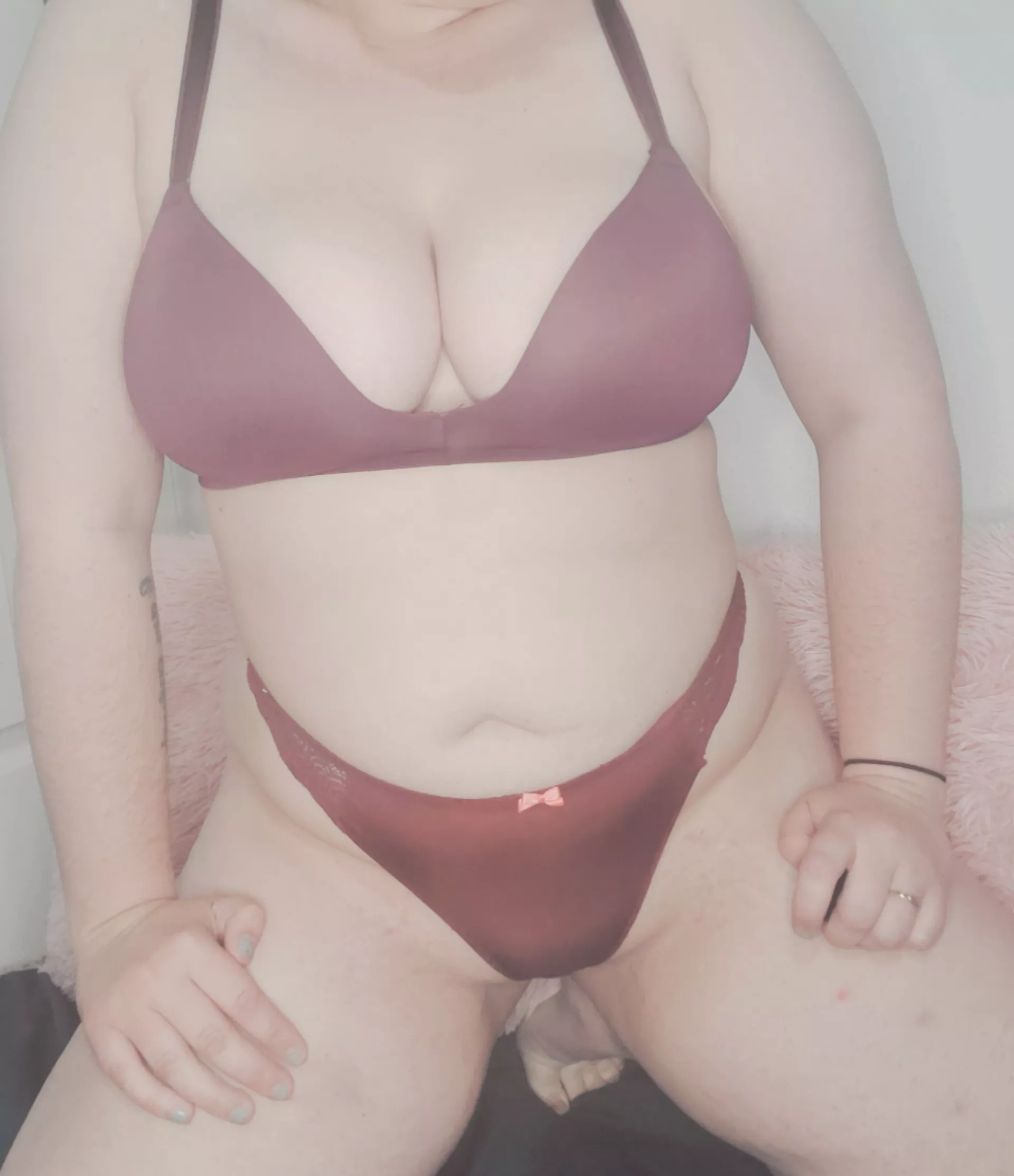 [Selling][USA] SALE ðŸ¥³ Receive a FREE stuffing w/video with EVERY pair sold today. Come get a taste of my potent panties. ðŸ‘‡