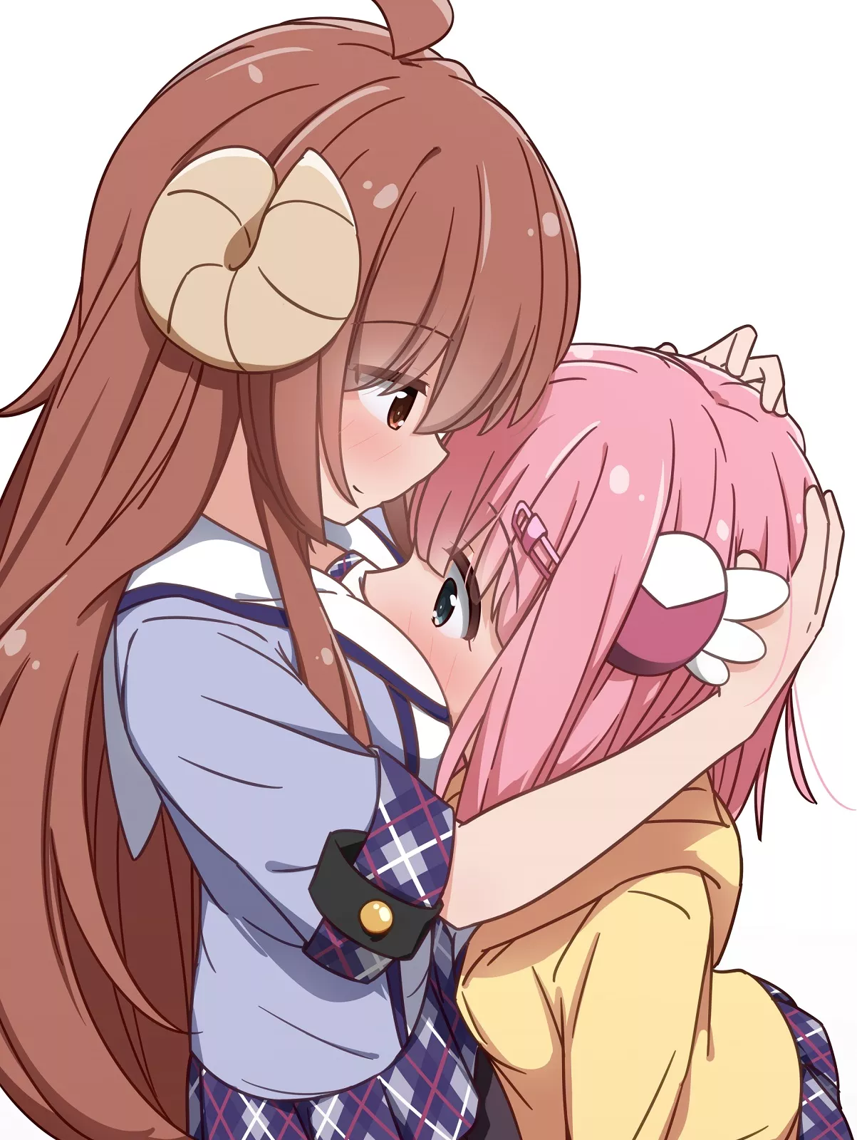 Shamiko hugging Momo [The Demon Girl Next Door]