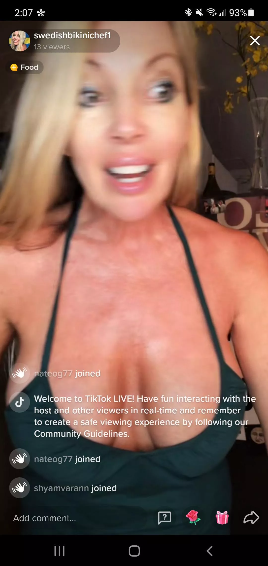 She LIVE rn https://vm.tiktok.com/ZMRHyKQcn/