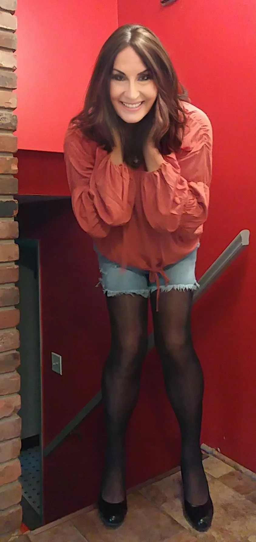 Shiny pantyhose and shorts