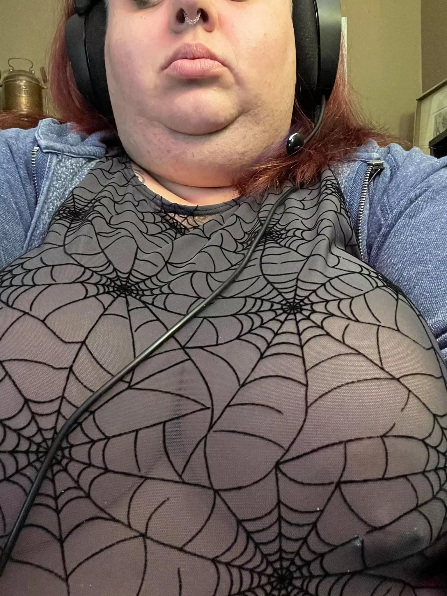 Should I start a Twitch stream? (Featuring gamer girl spooky boobs)