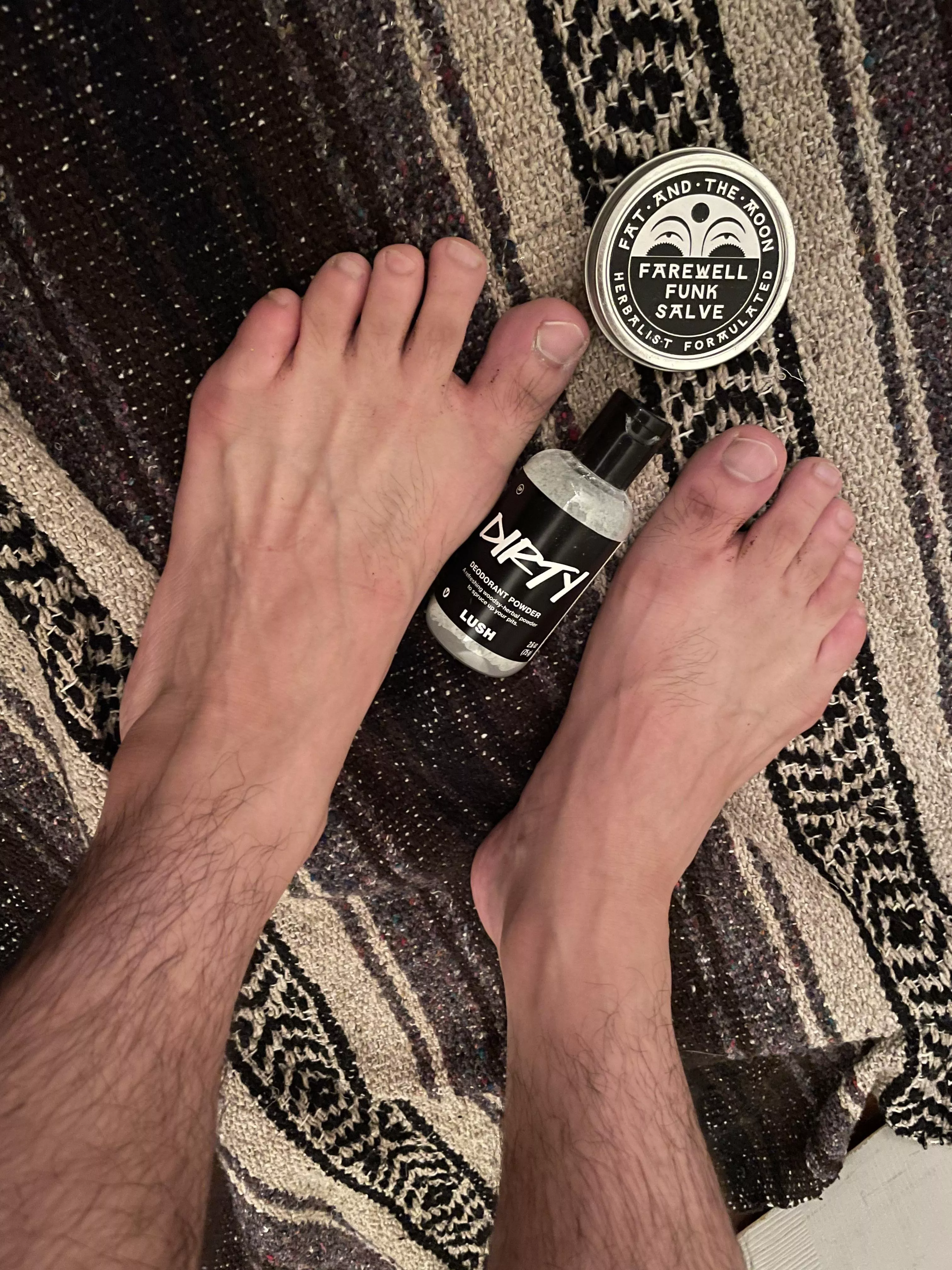 Shout out to my favorite products keeping my feet in check after a work day. I promise they smell good still.