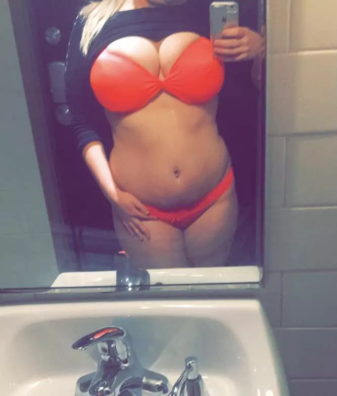 Showing off a little on break [f]