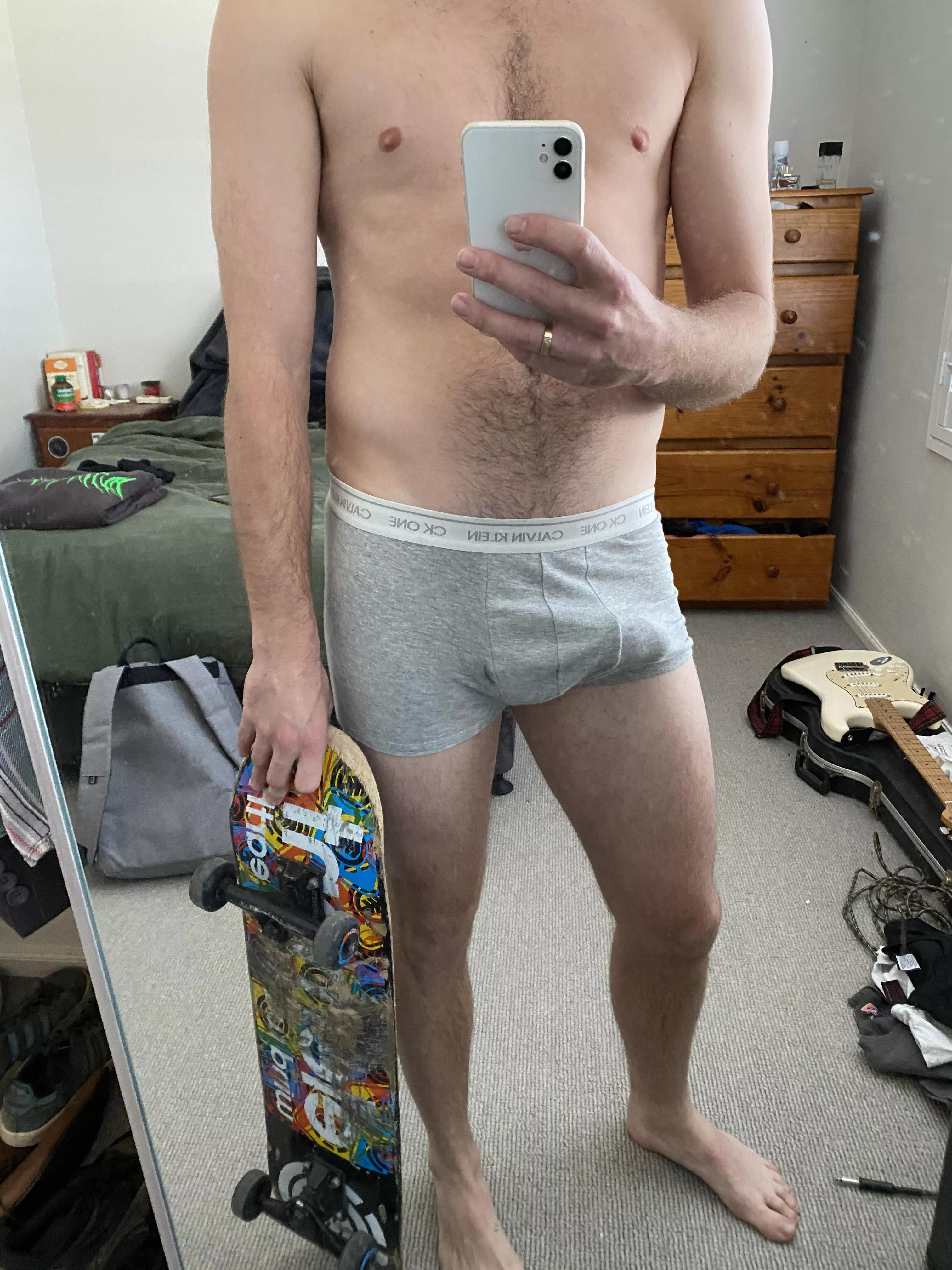 Skater bulge