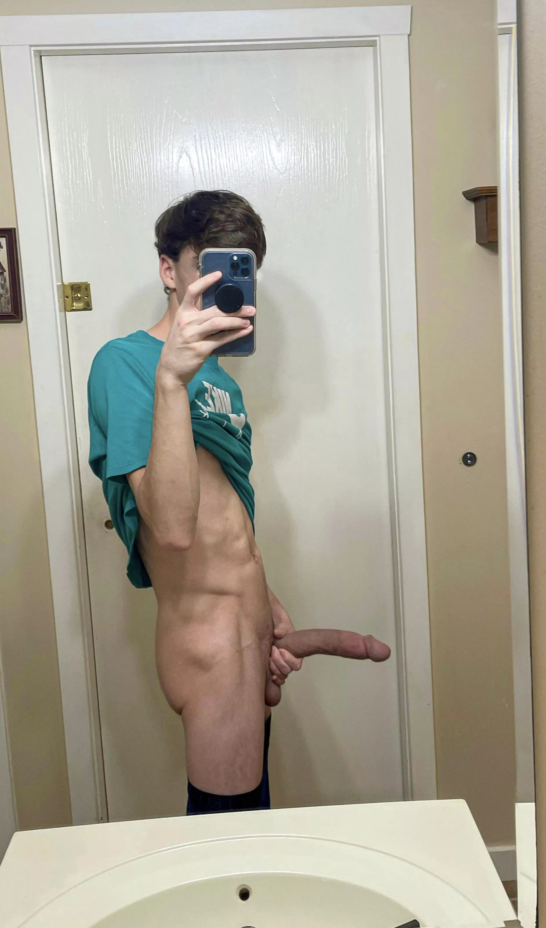 skinny boy, thick cock 🤪 (18)