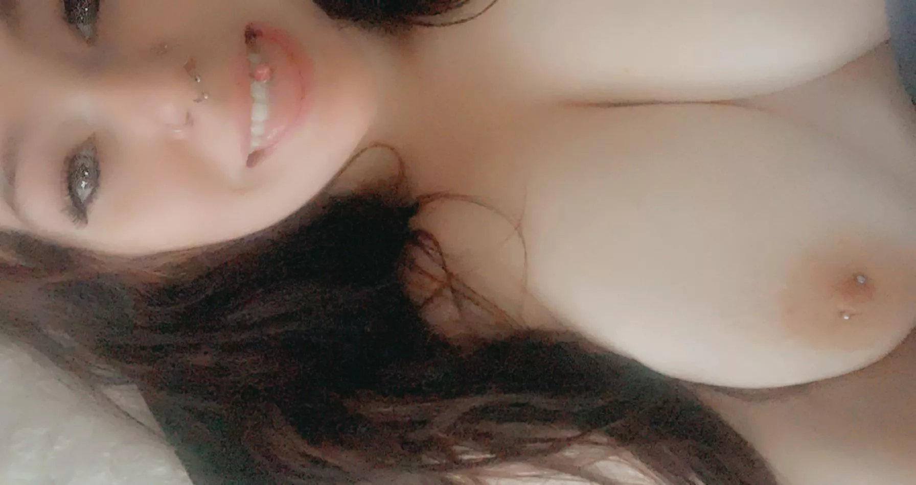 Snap premium lifetime available Babygirlbrdl message me and ask about premium