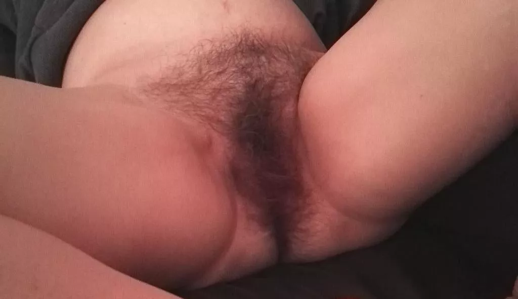 So hairy, my pussy is hidden