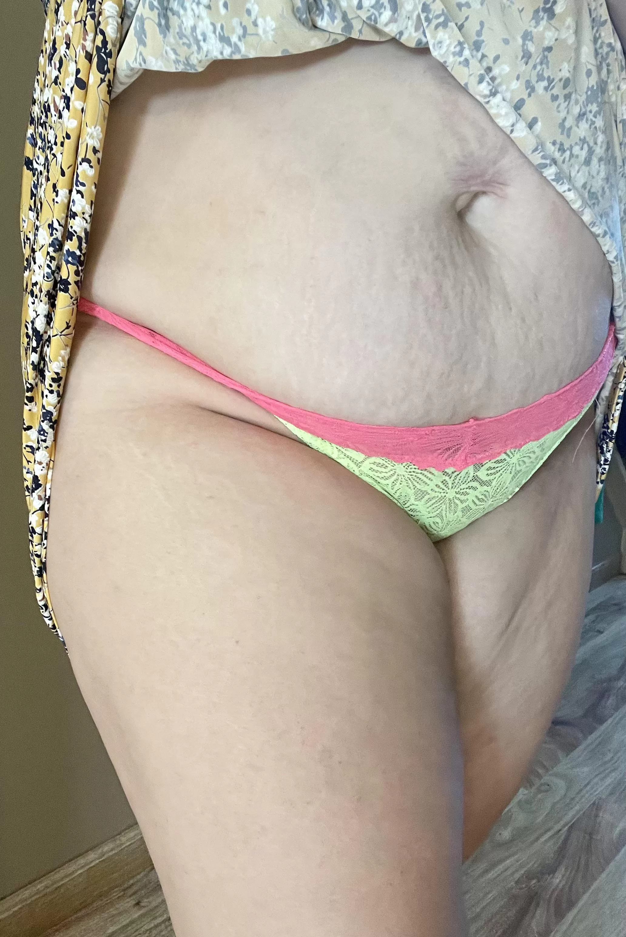 So I hear you are belly button friendly?! Be gentle. Sheâ€™s been through a lot! ðŸ¤£