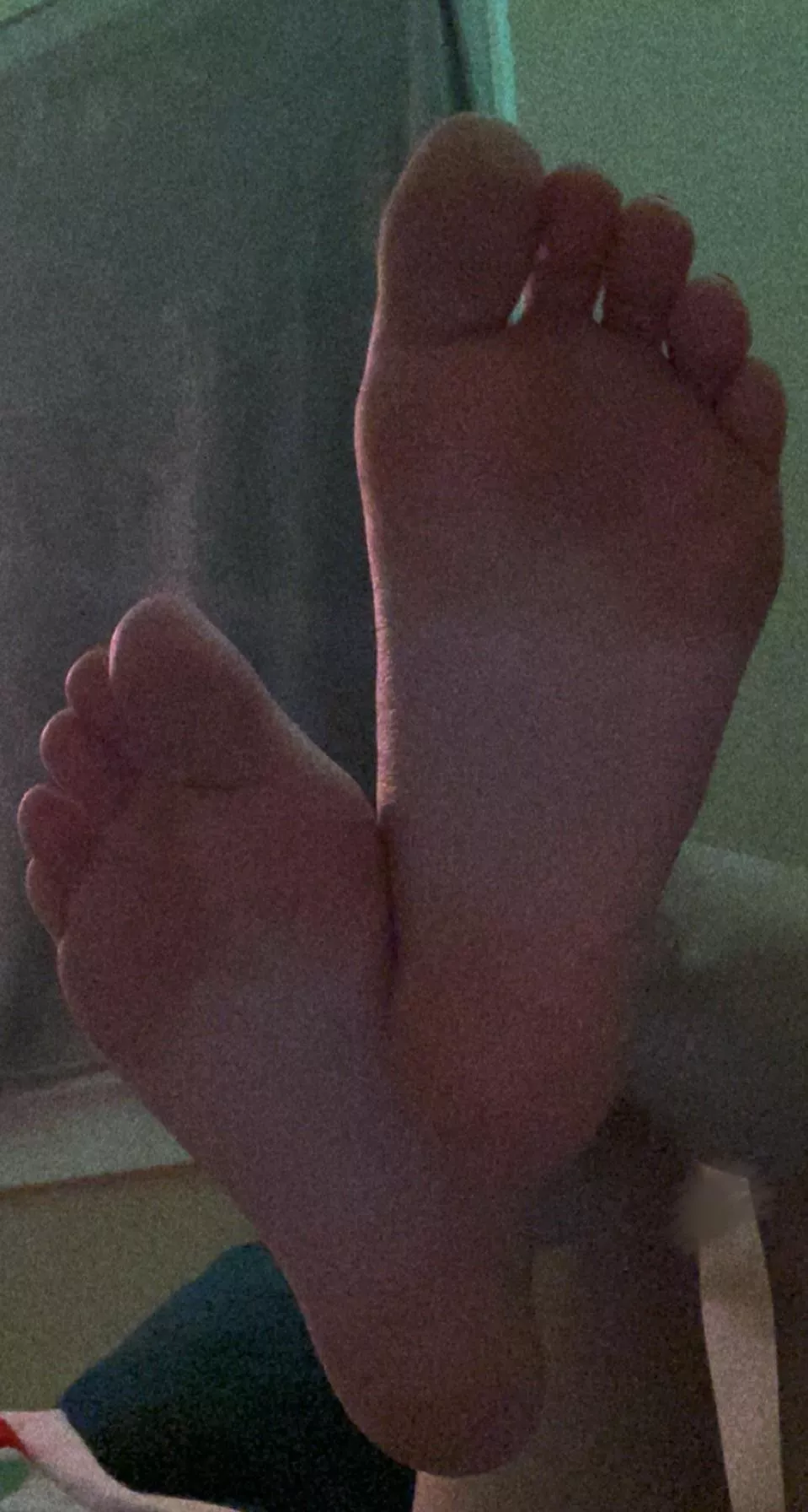 soft soles nâ€™ cute toes