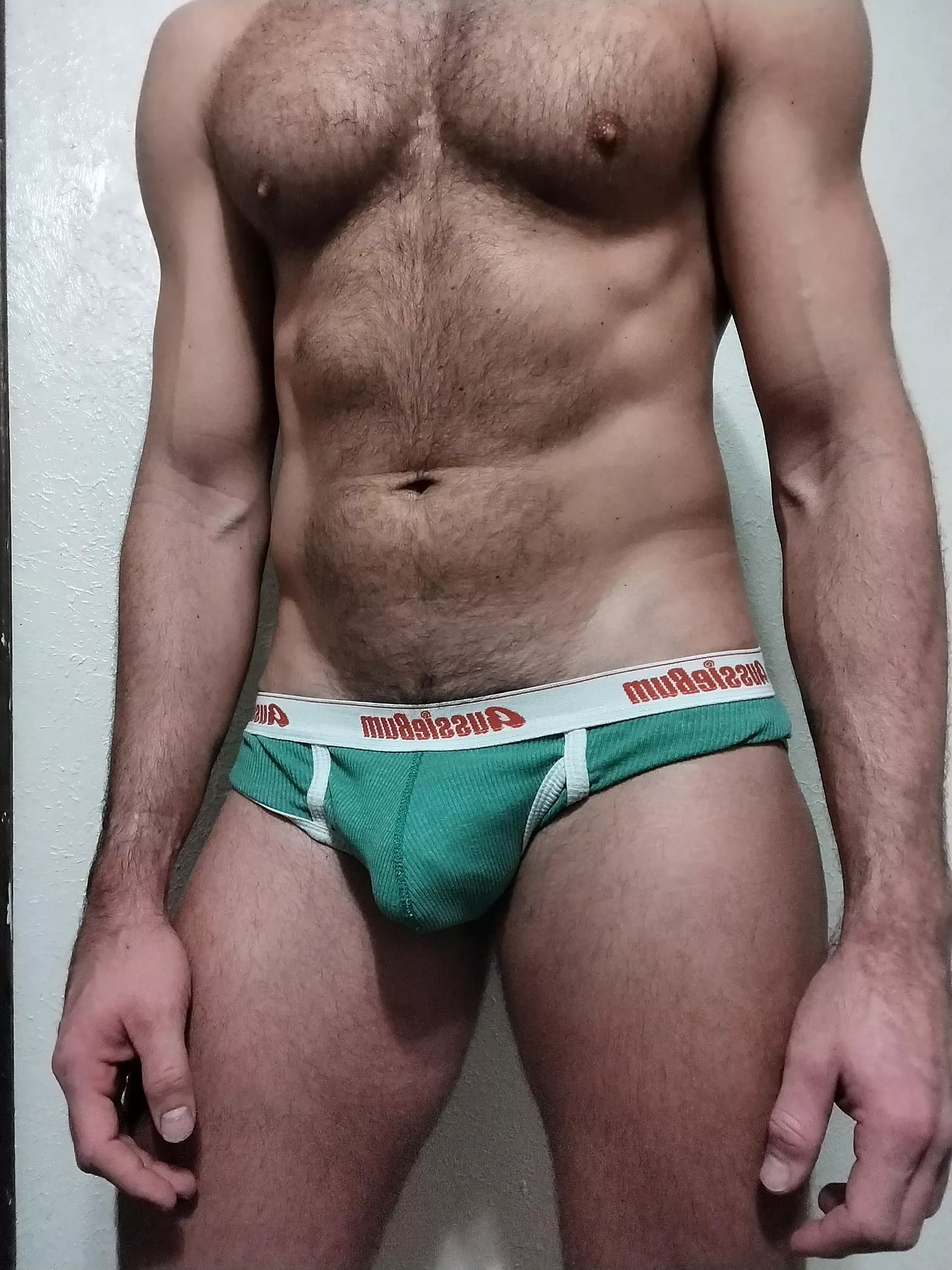 Some aussiebum bulge