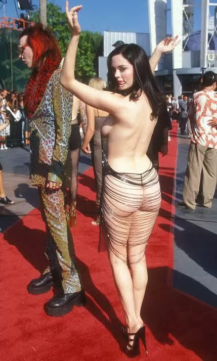 Some classic 90s booty, Rose McGowan