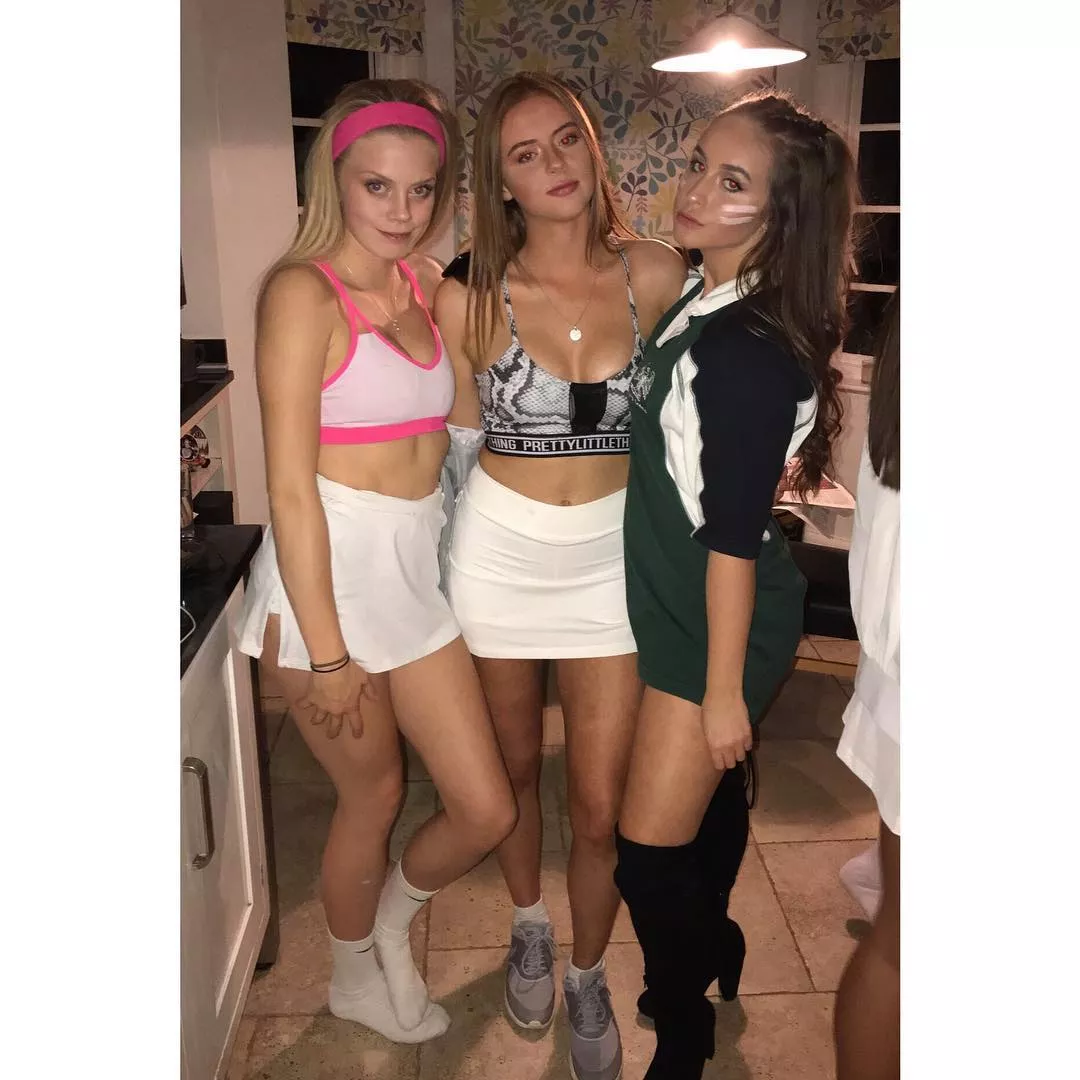 Sporty chicks