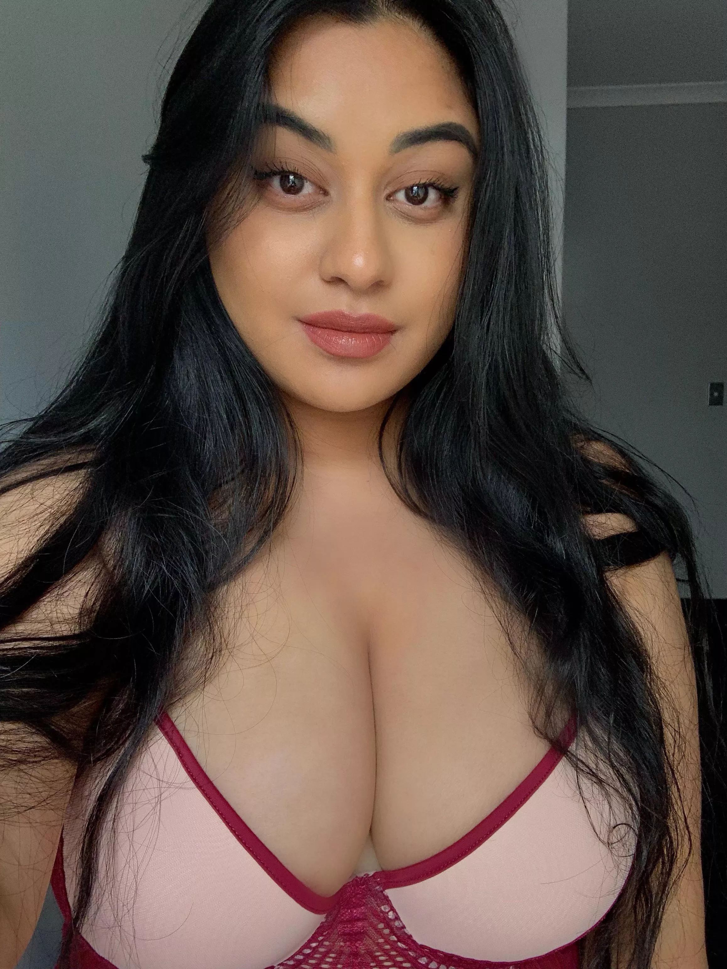 Sri Lankan x Chinese x Indonesian