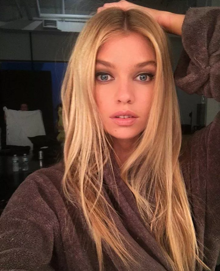 Stella Maxwell