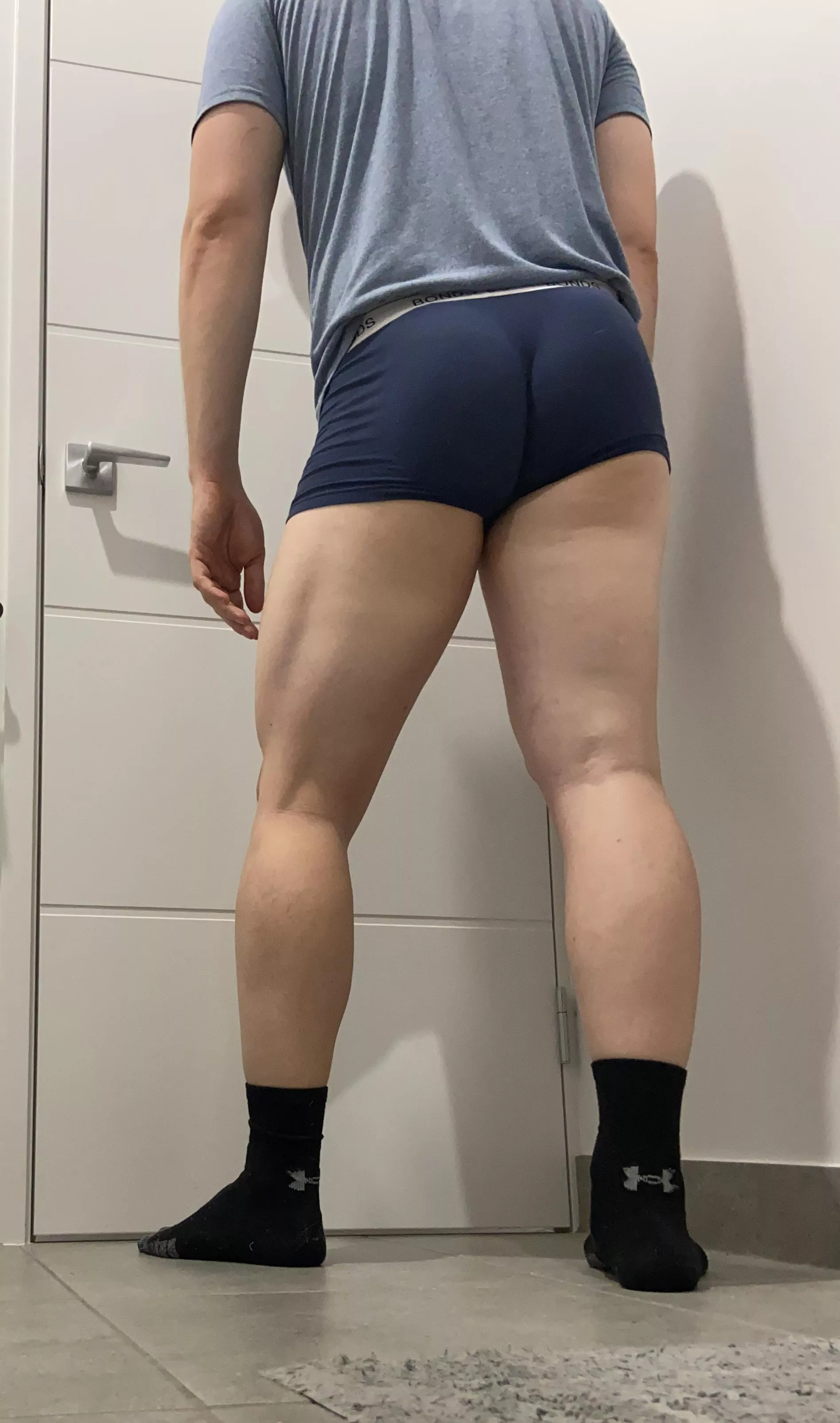 Still sore from yesterdays leg day