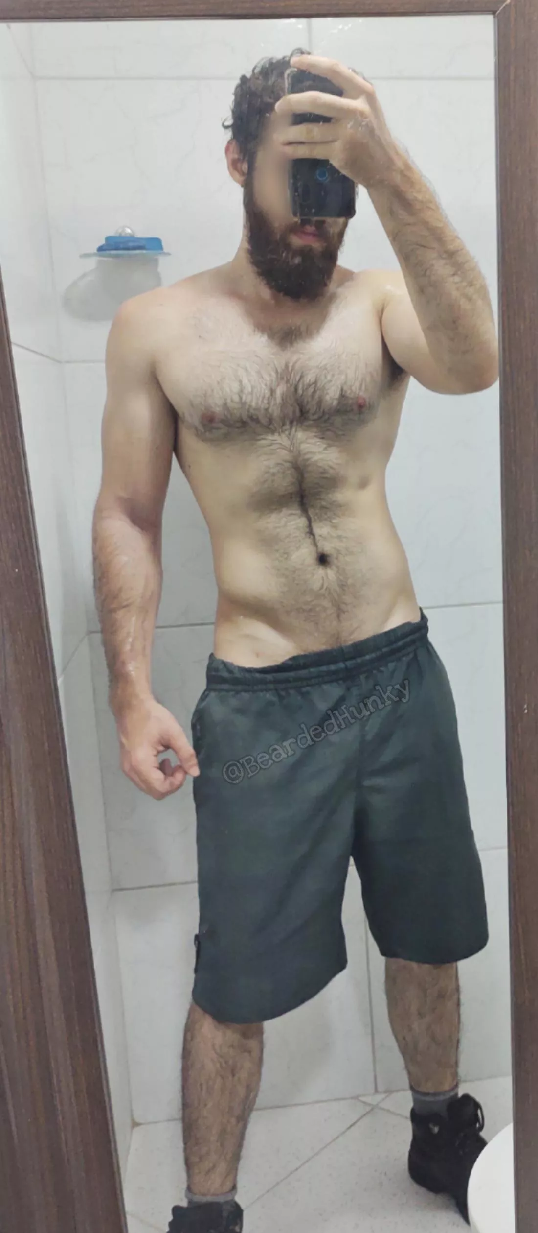 Still working out my V (m) (24)