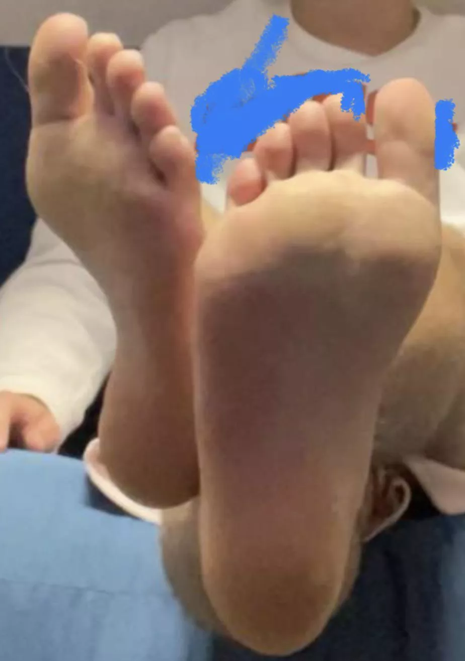 Straight friend is down to get his feet worshipped if I pay him. Are these jock soles worth it?