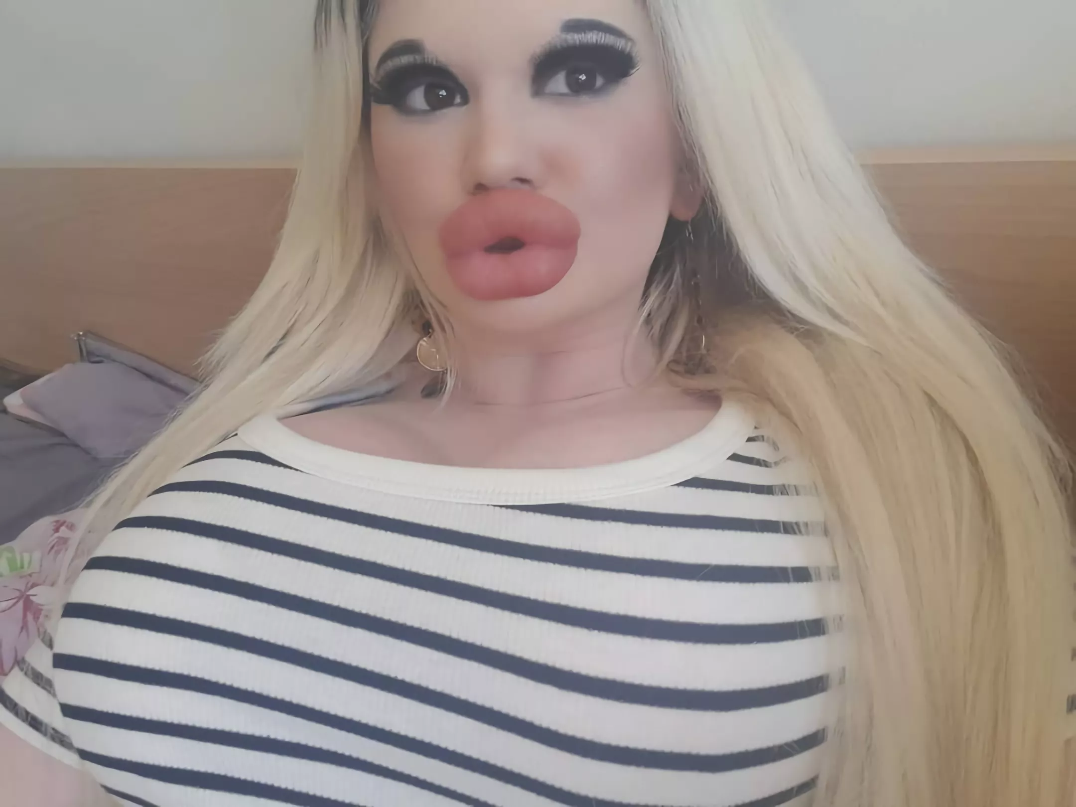 Striped shirt and BIG lips