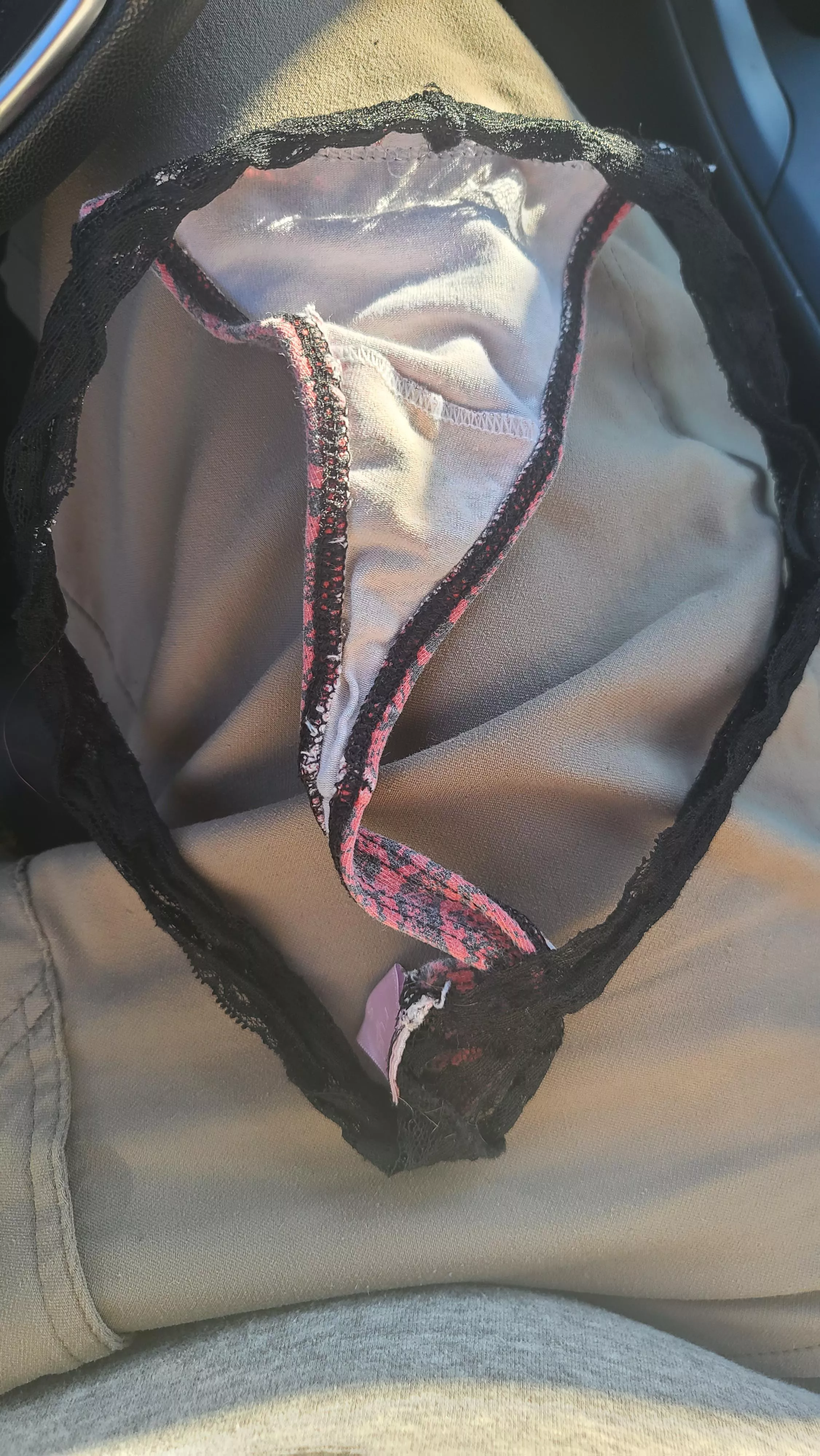 Stripper panties are always fresh, wet and cheap!