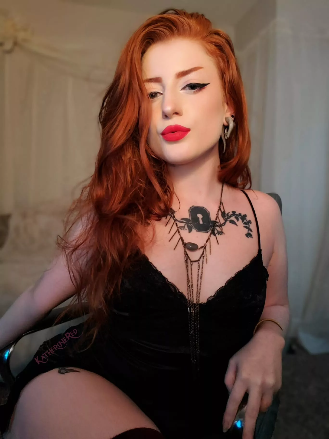 Sultry Fiery Humiliatrix who derives Pleasure in Destroying your Ego. CBT, SPH, Degradation, Findom, [Sext] [vid] [fan]club [Dom] [Fet]ish cock[Rate] [cam]