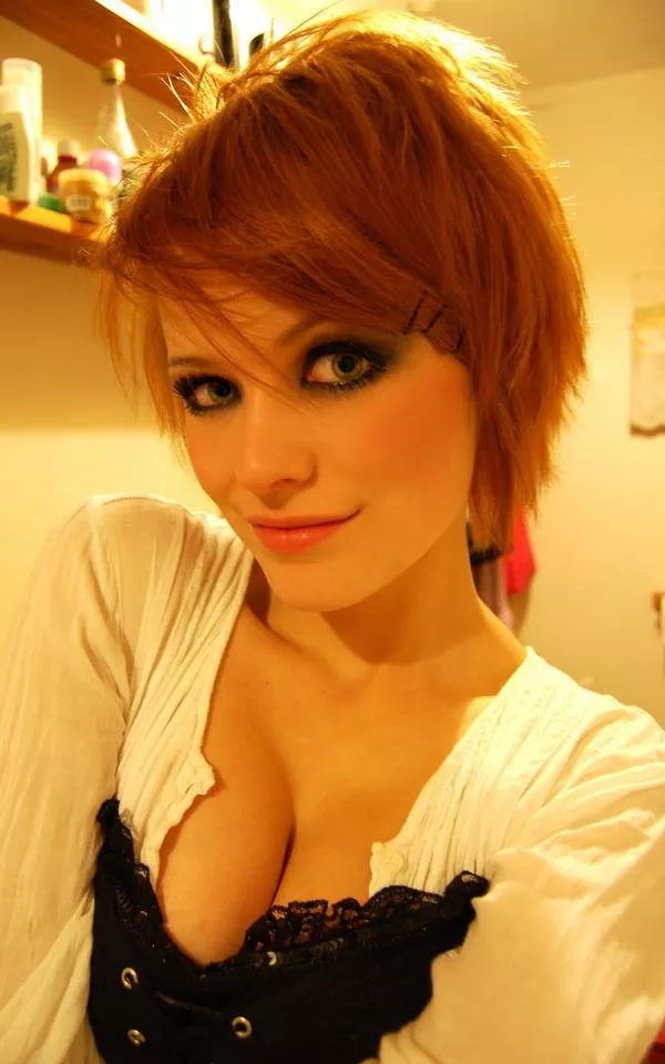 Sultry redhead