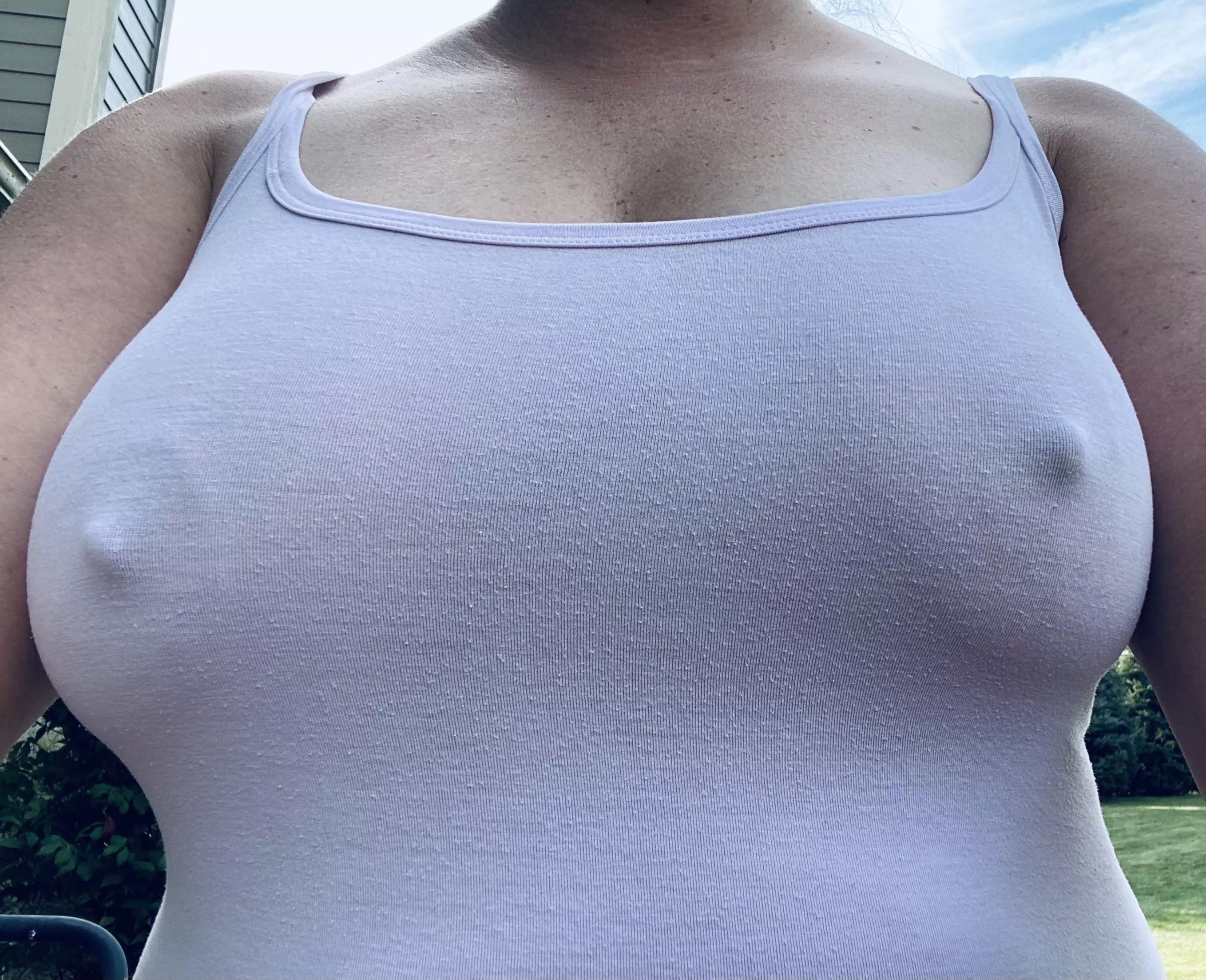 Suns out Nips out!