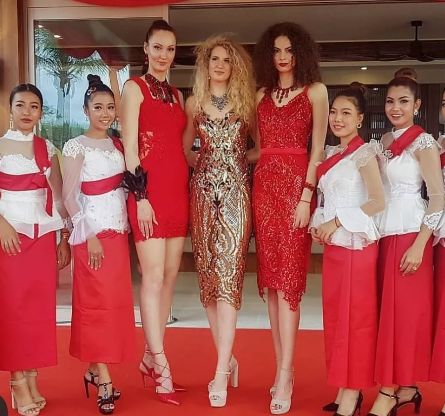 Super Tall Models travel to Asia