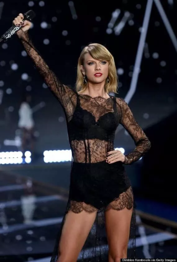 Taylor Swift wants us to fuck each other while she watches