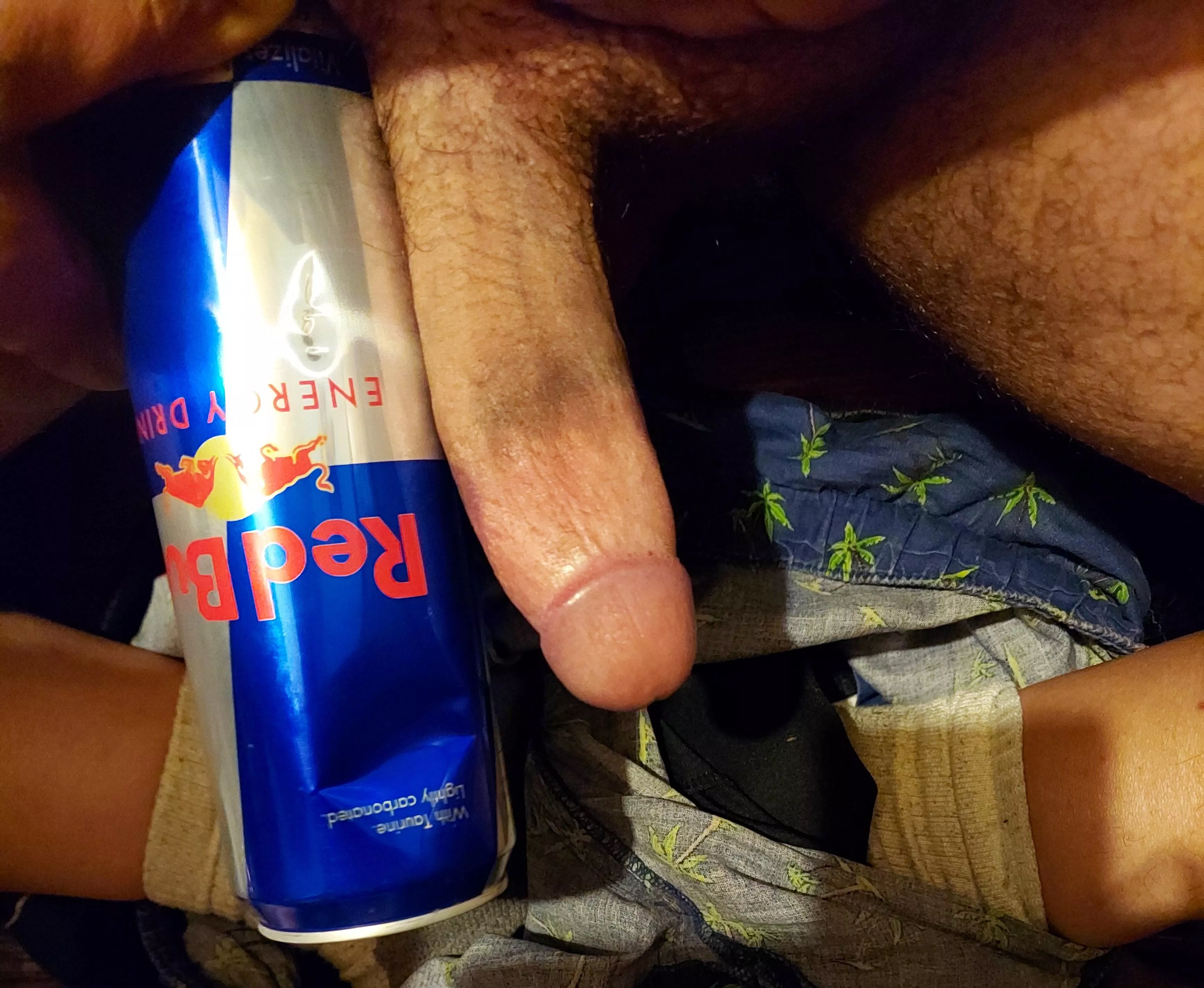 The biggest can of red bull (7.40 inches) vs me (7 inches)