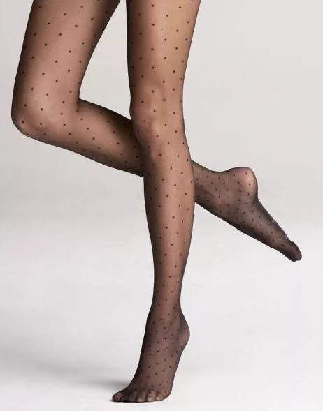 The dots nylons are always my favourites-do you like them ?