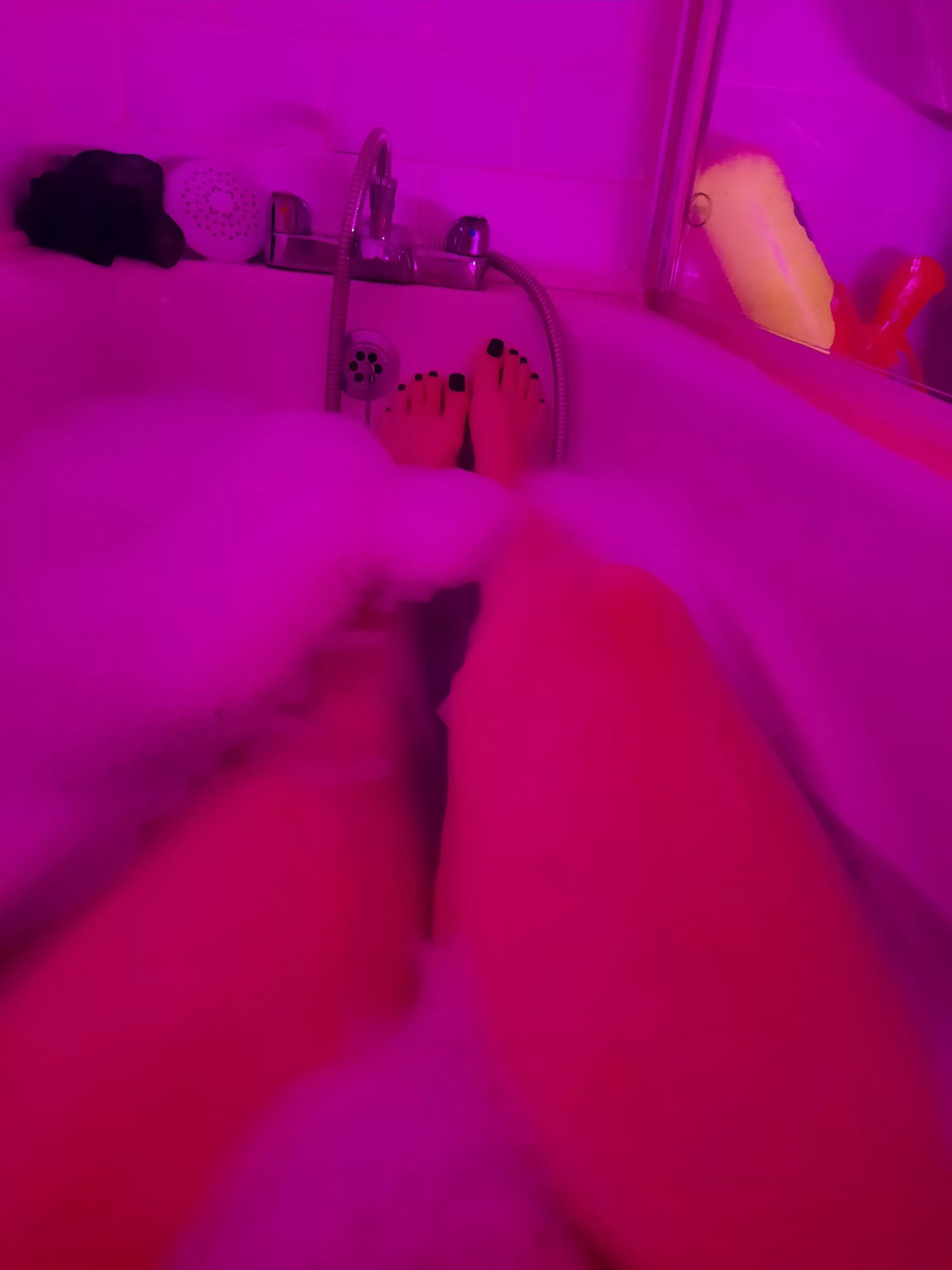 The pink light makes it so relaxing