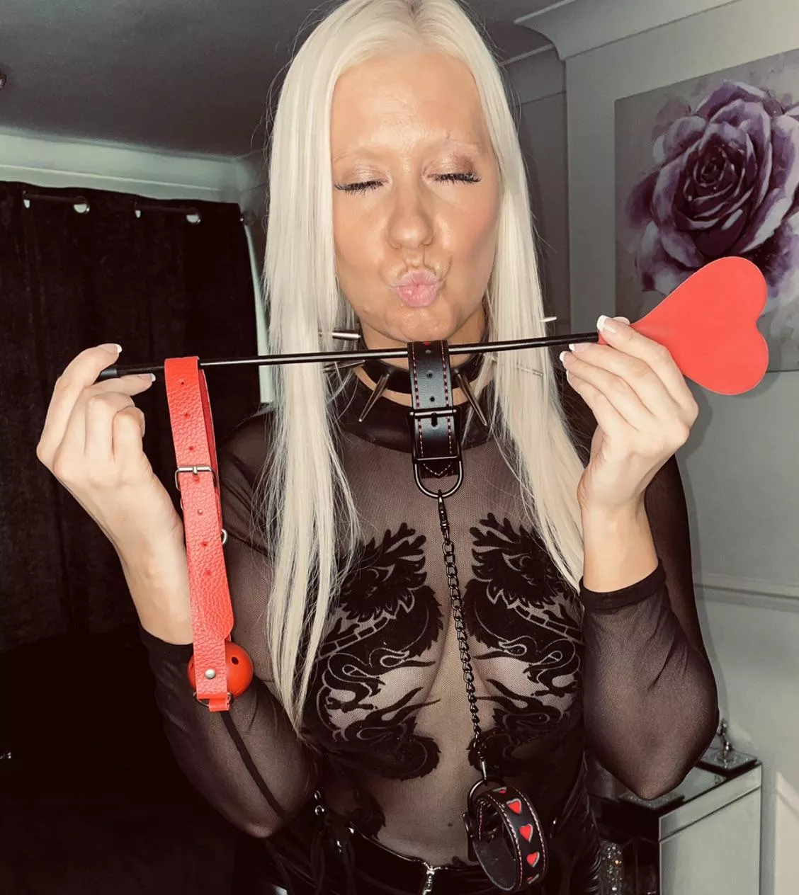 The restrain, gag, slap game is the key to mistress’s heart on a sexy Sunday