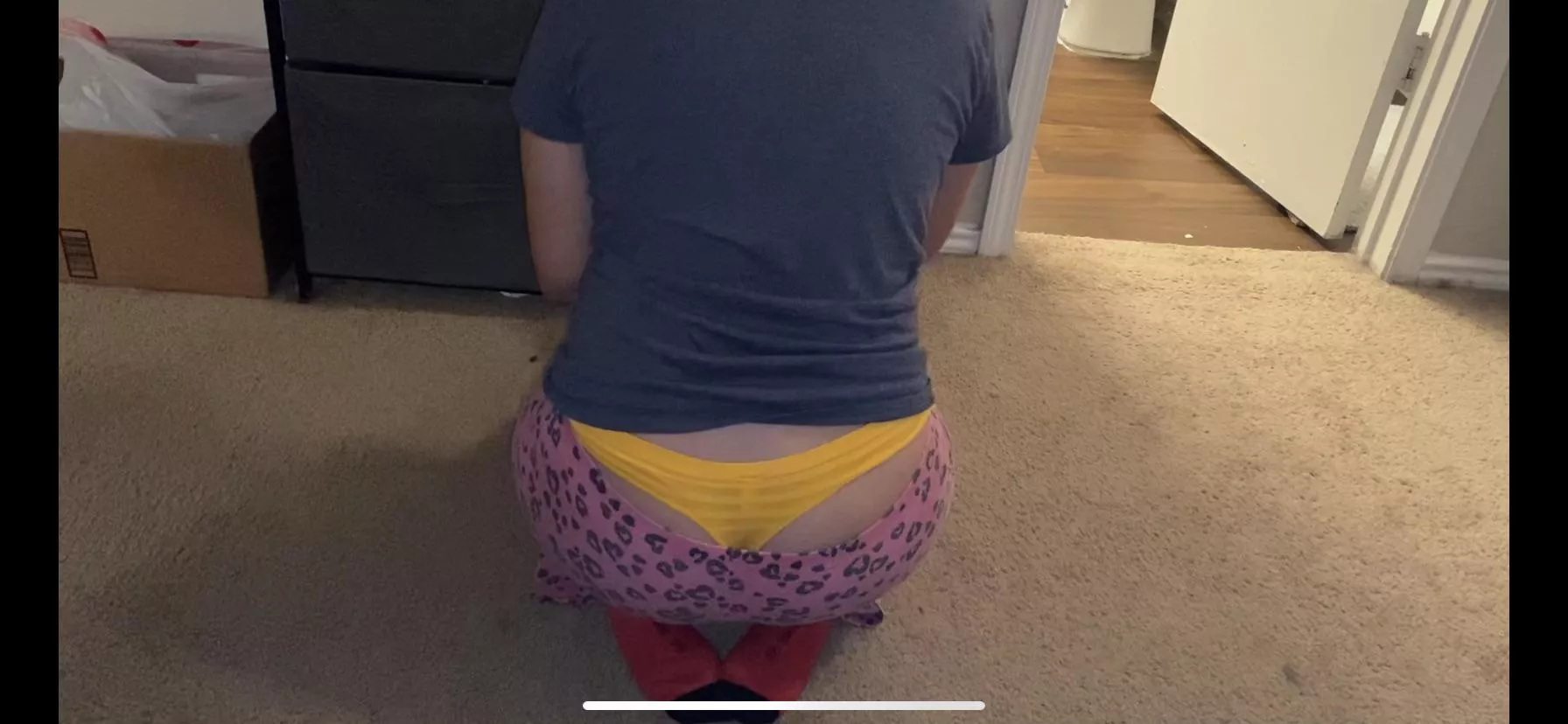 The whaletail before her giant shoulder wedgies