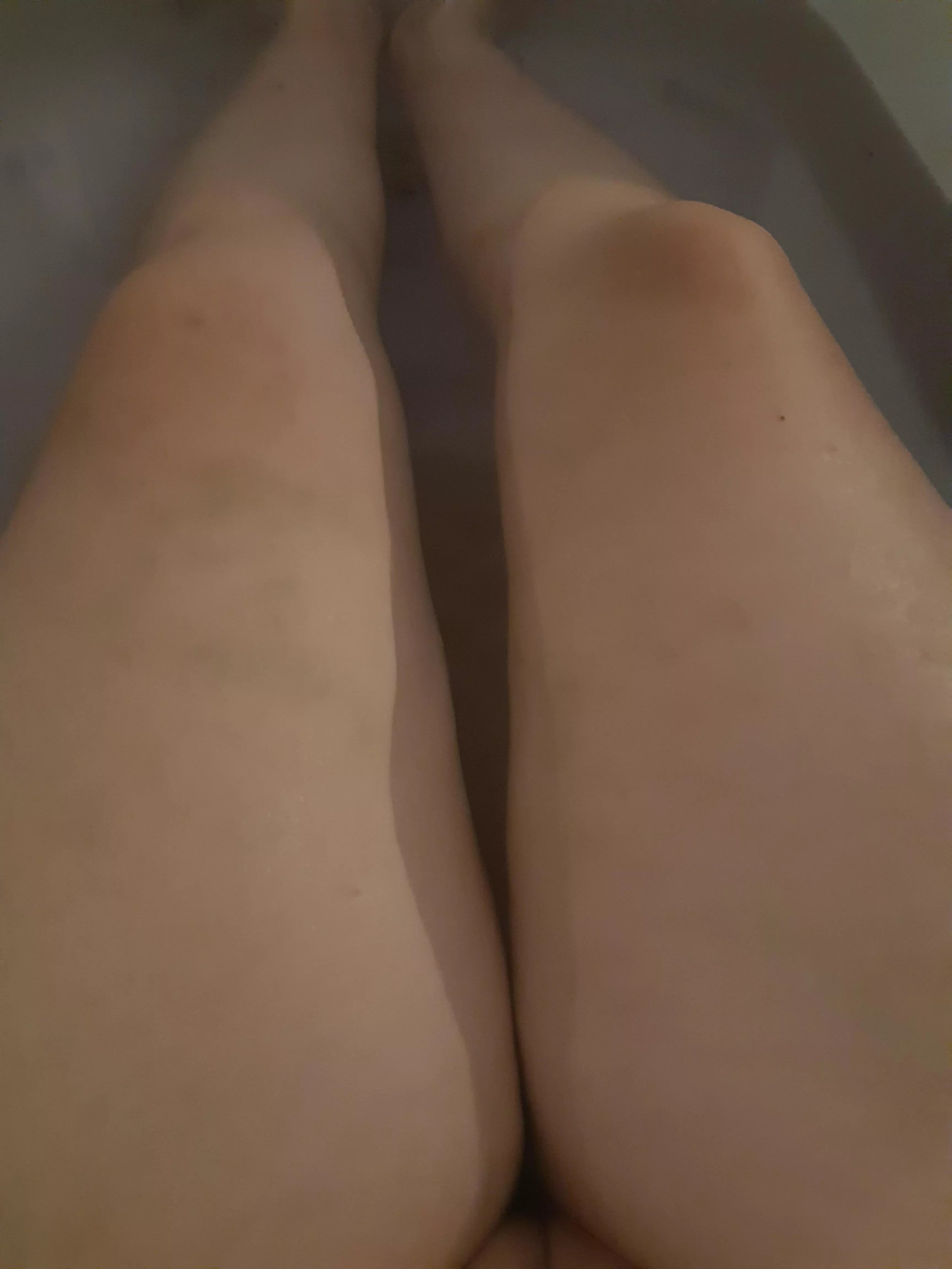 Thick thighs save lives so lonely in the bath