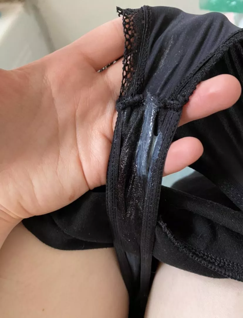 This is what a constantly horny 20 y/o’s panties look like..can’t control myself 😩 [oc]