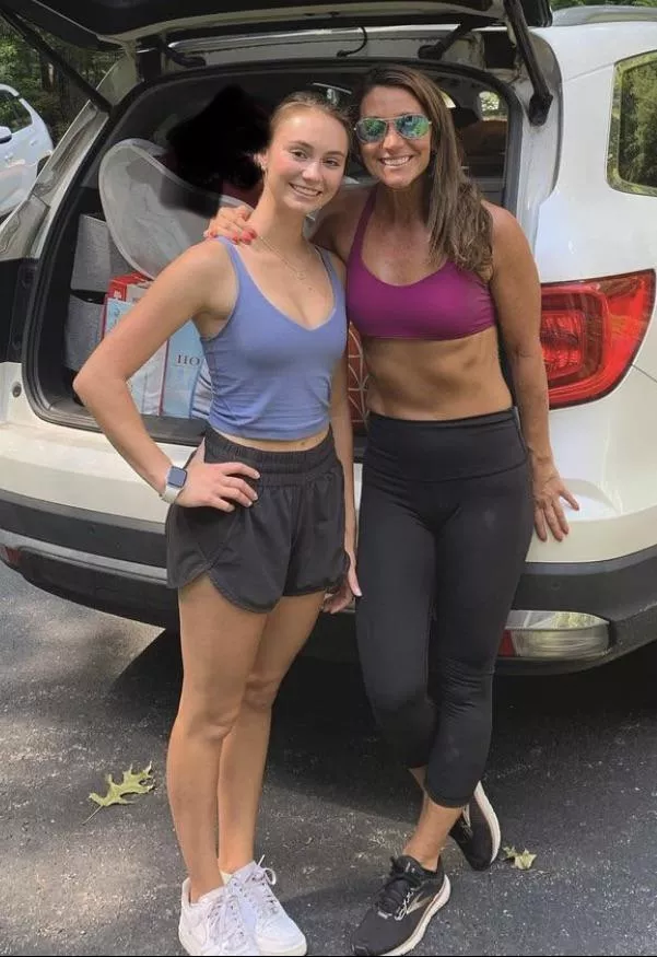 This mom is 🔥🔥🔥. I’m sure they didn’t lift a finger on move in day.