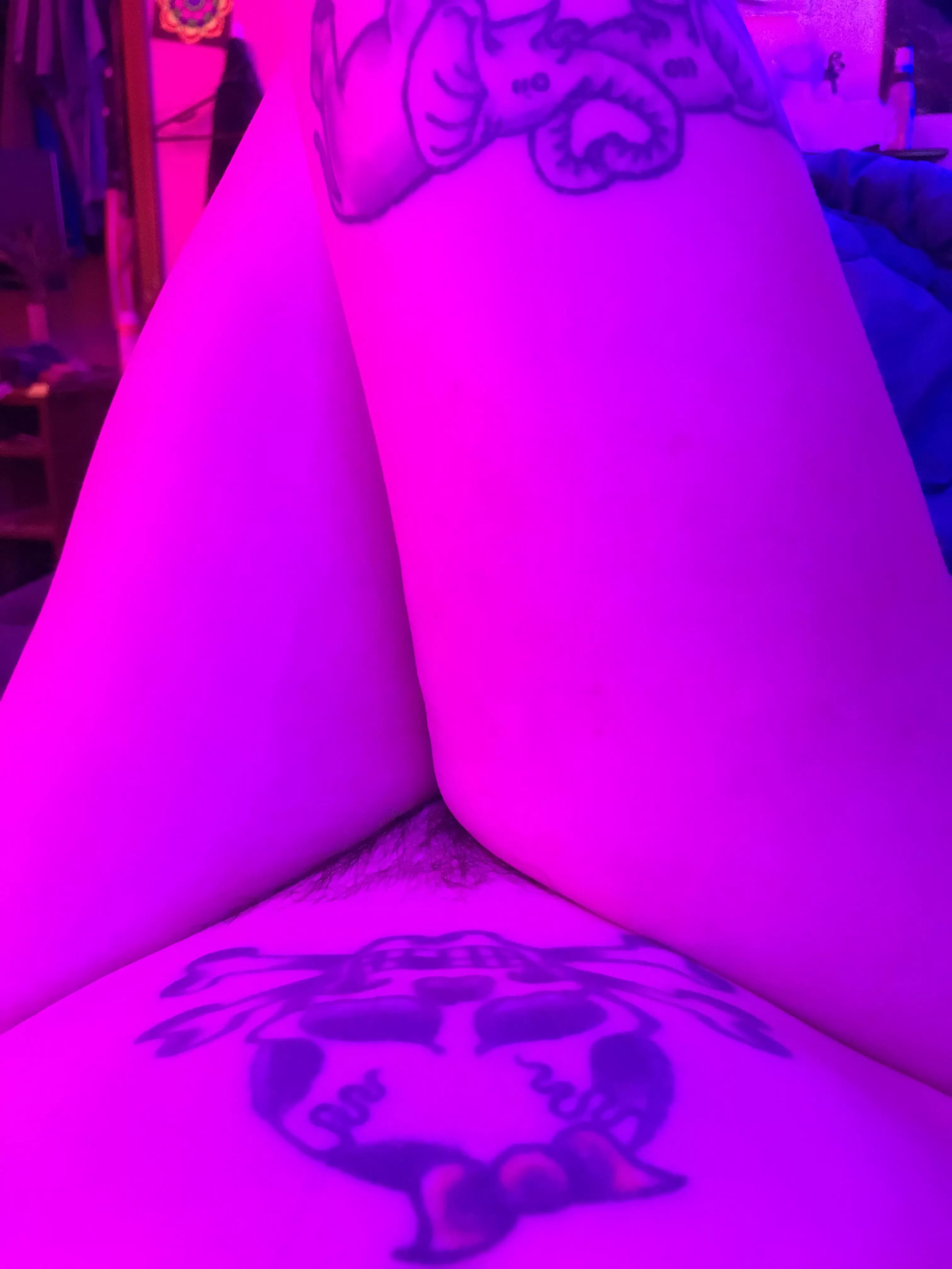 Those black light thighs n tatsâ€¦