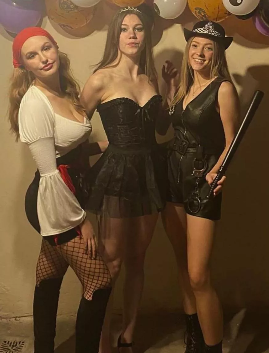 Three halloween hoes