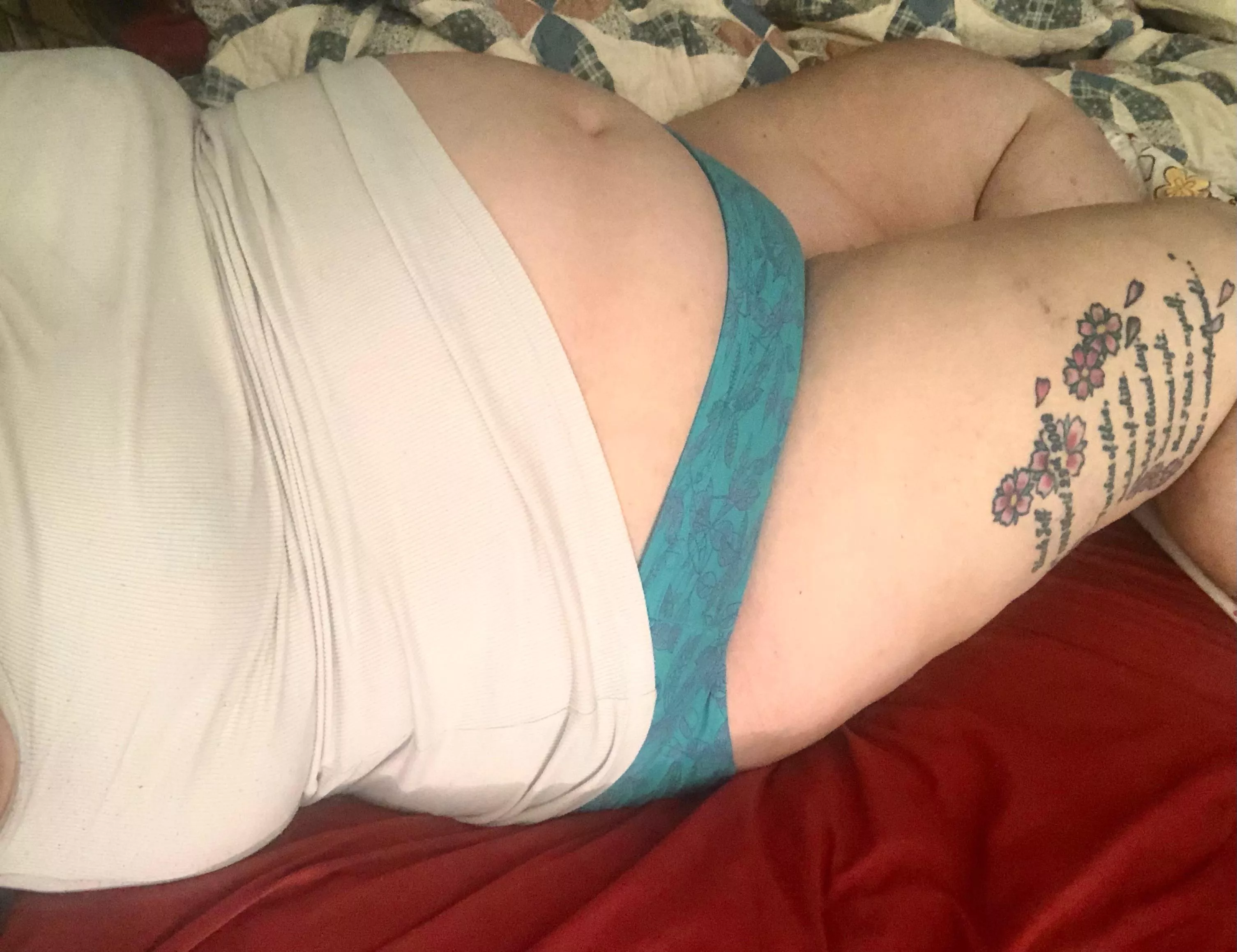 Throw back to June, 8 months pregnant and lazy mornings. All Panties currently on sale, and limited supply of Breast Milk Cookies availableâ€¦DM for info ðŸ˜˜