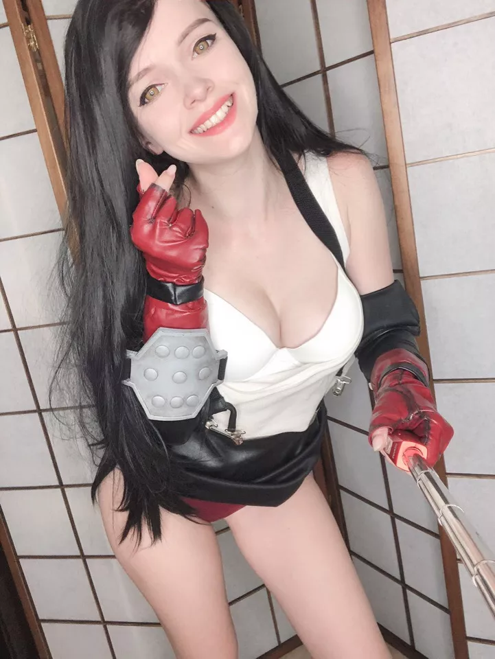 Tifa Lockhart showing some love for you