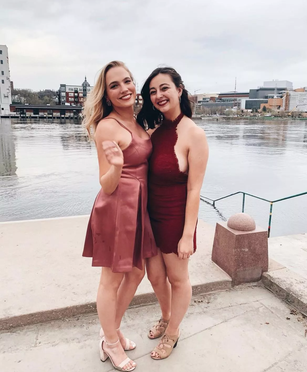 Tight body blonde or big tit brunette?