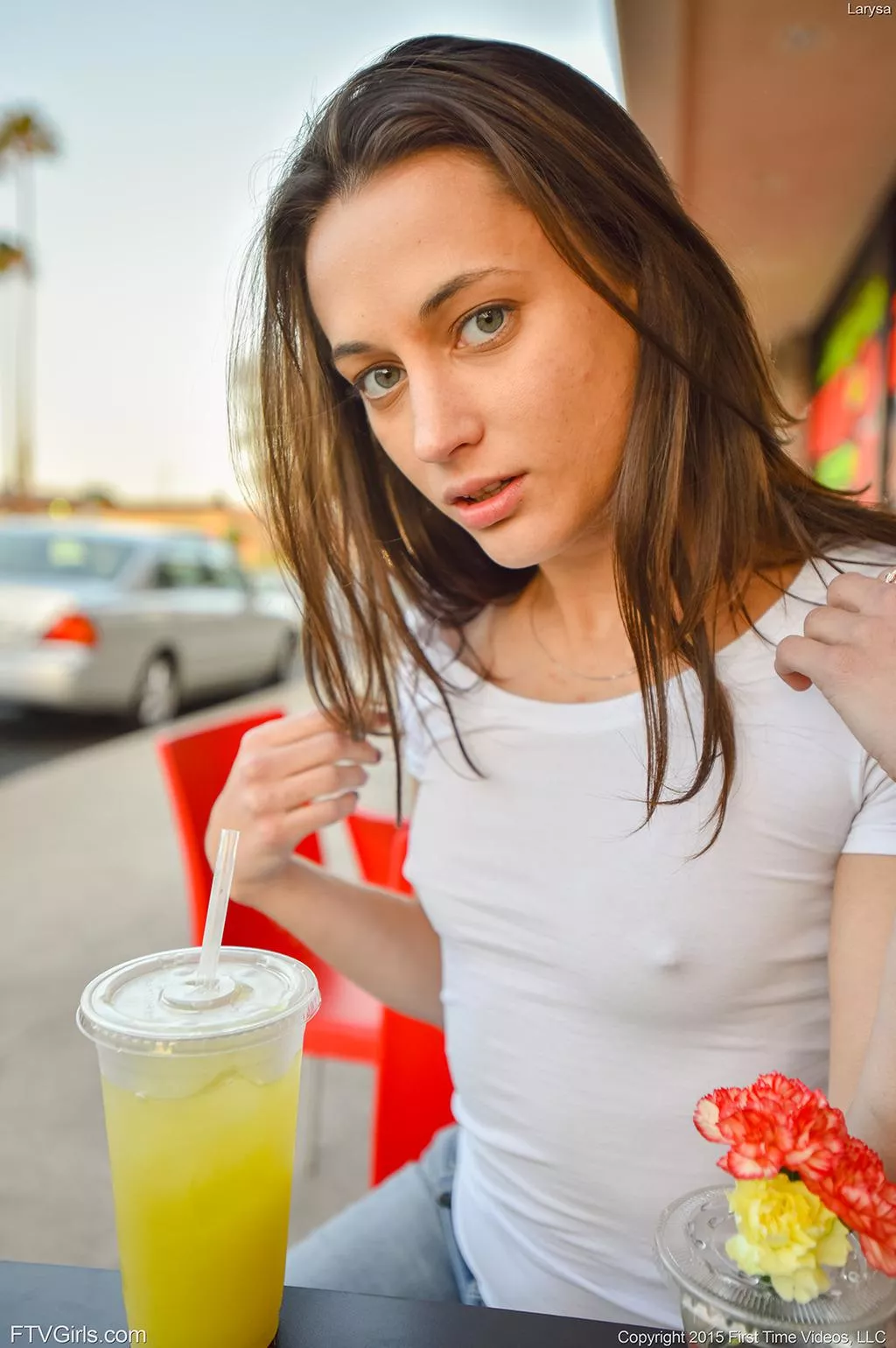 Tight white shirts are the best