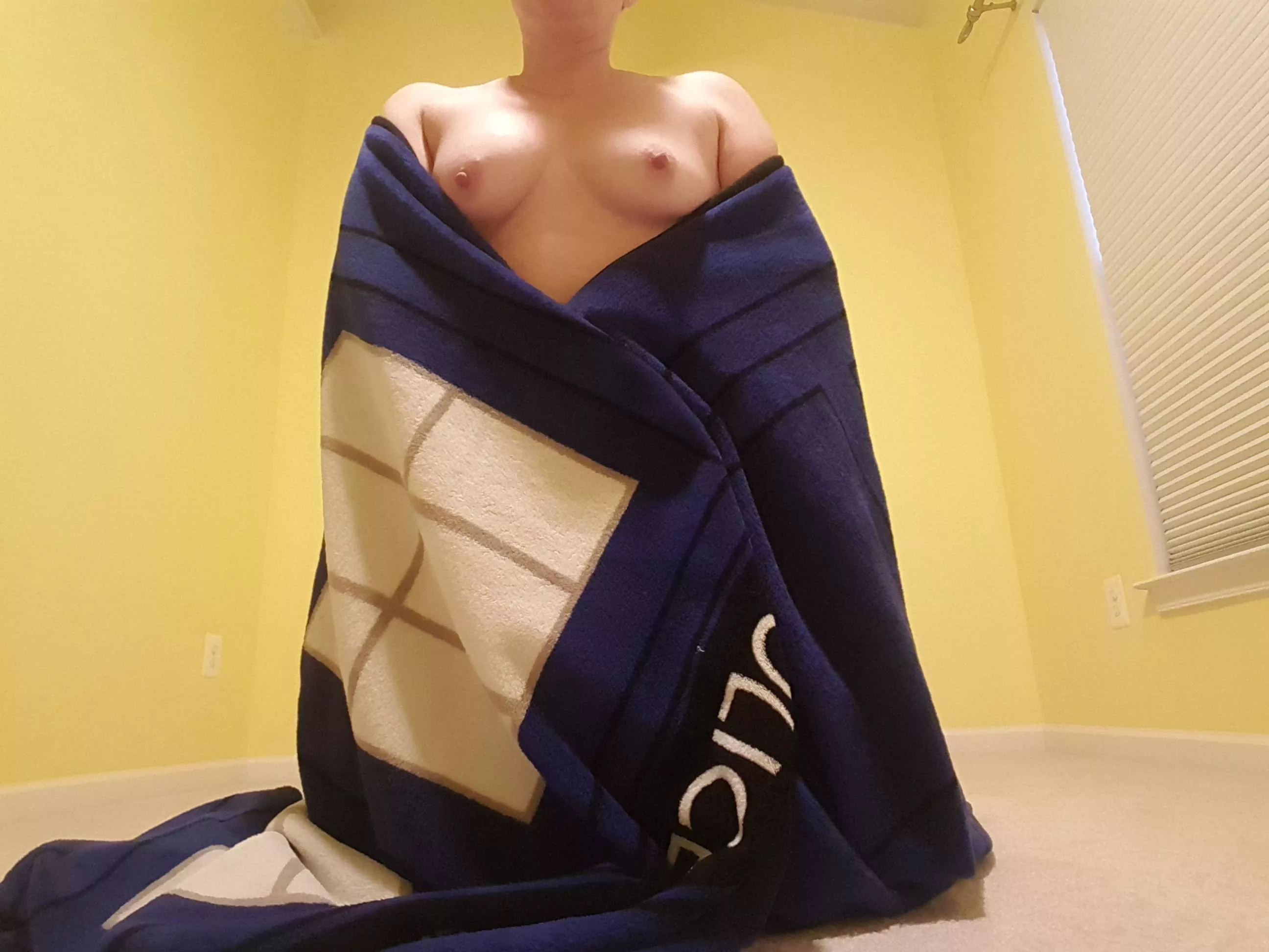 Titty Tuesday! Who wants to cuddle with me?