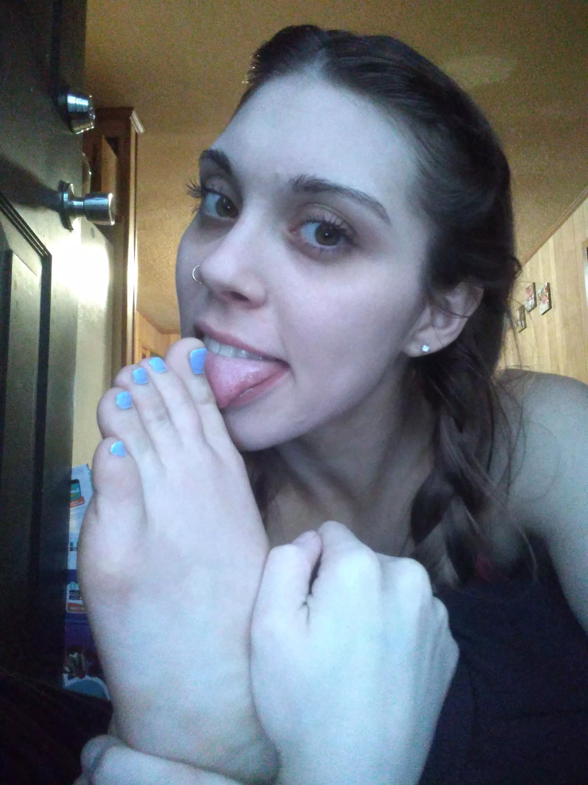 Toes and tongue action ðŸ˜‰