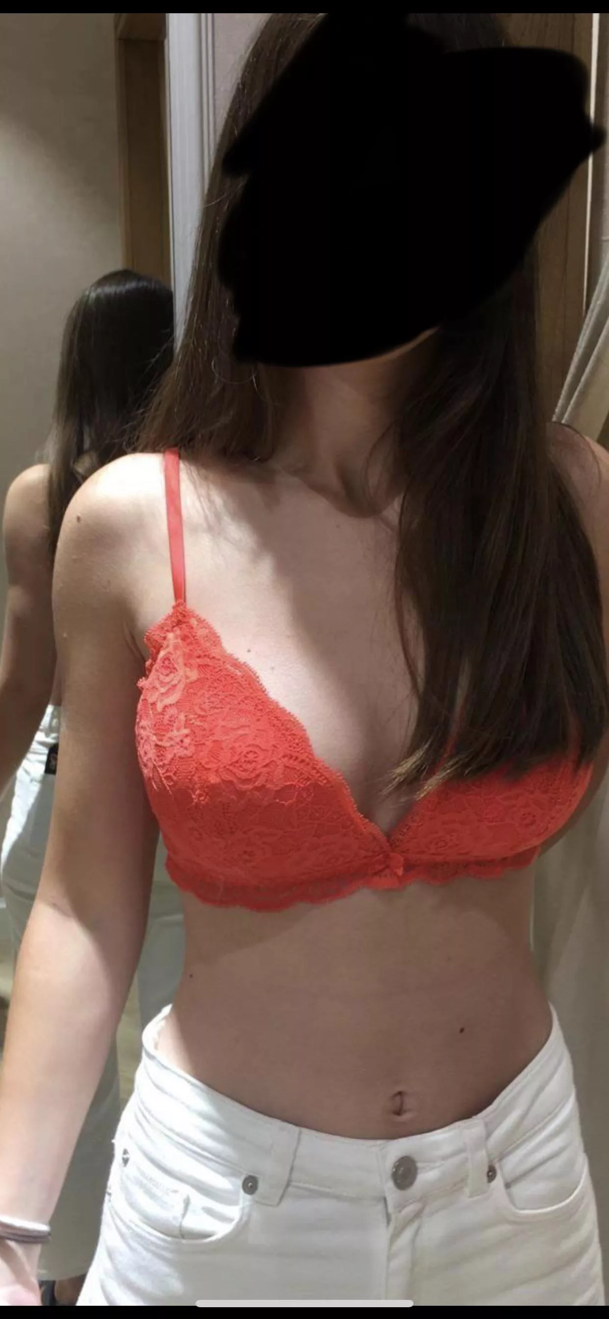 trading 20 years old gf. be able to verify and show face. kik is elsiboy1997 and telegram is elsi1997