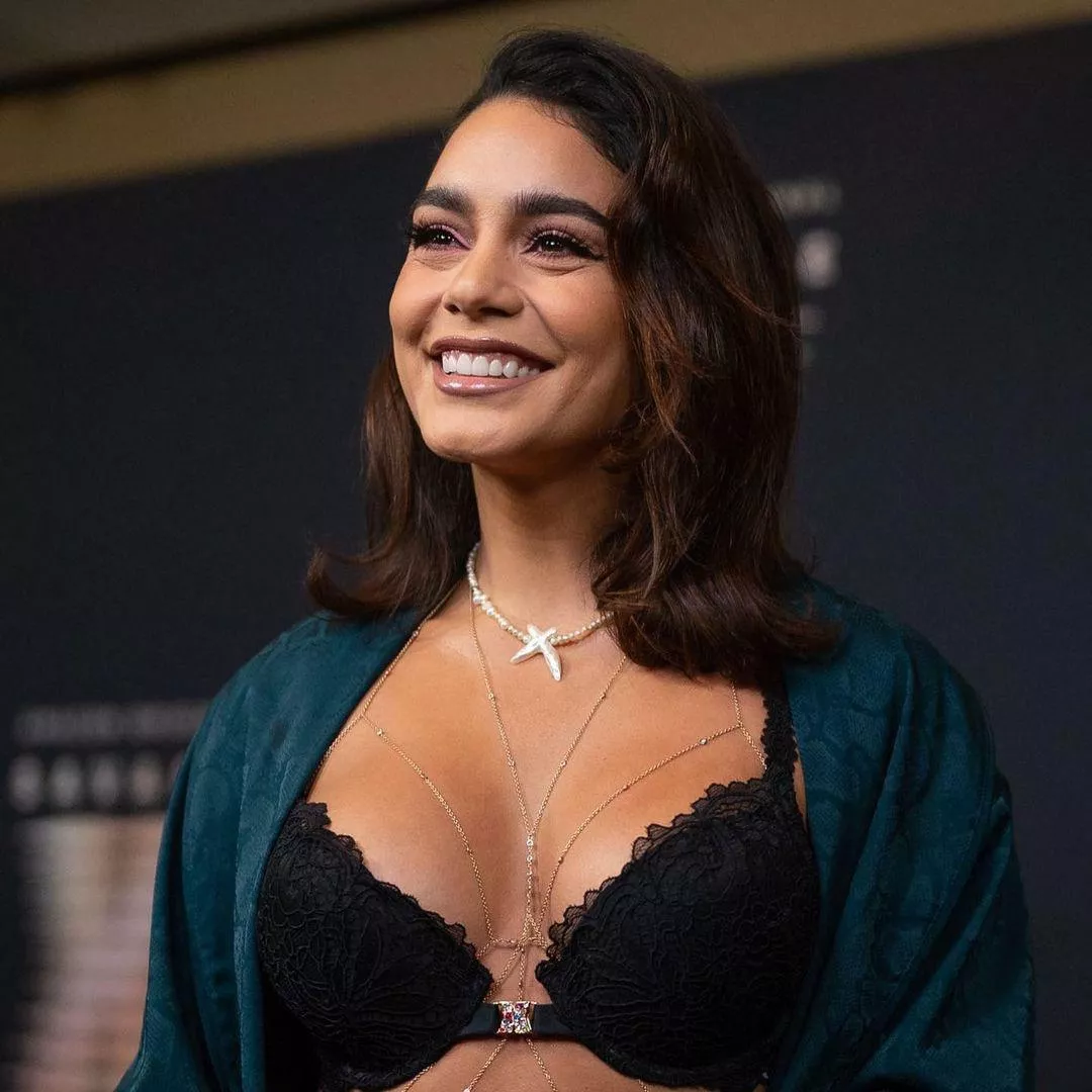 Vanessa Hudgens is so damn fine